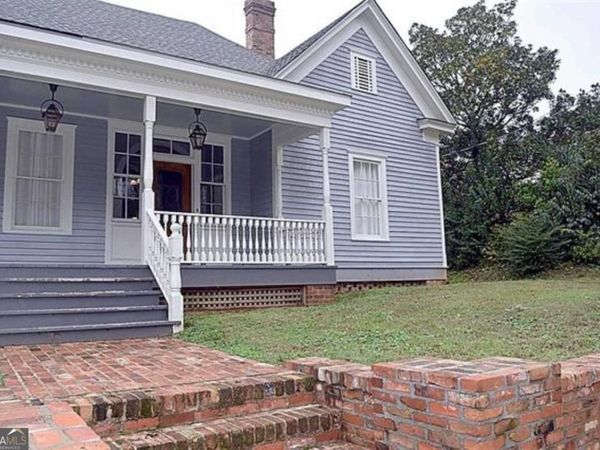 203 N Washington Avenue, Eatonton, GA 31024