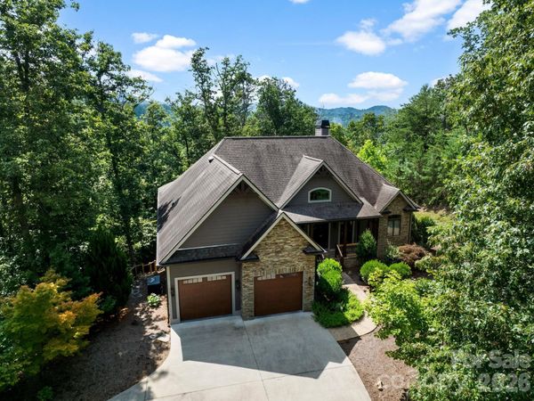 600 White Water Way , Marshall, NC 28753