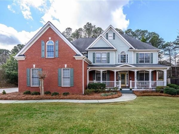 172 Golf Crest Drive , Acworth, GA 30101
