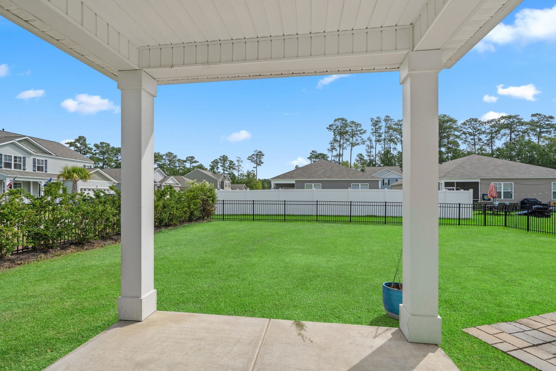 501 Hogwart Ln.  Photo 37