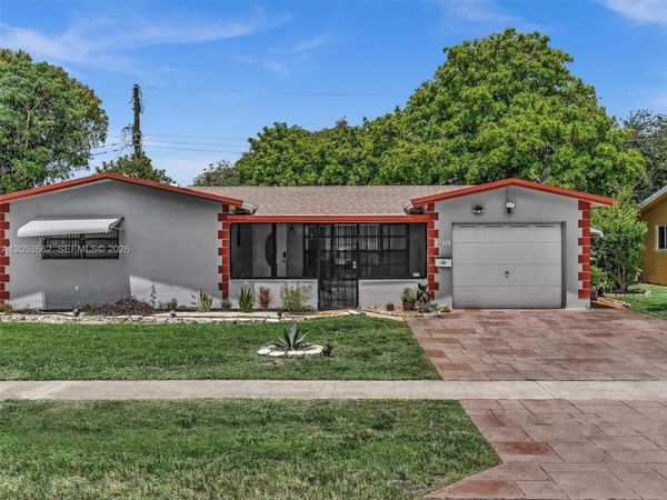 2671 NW 44th Terrace , Lauderhill, FL 33313