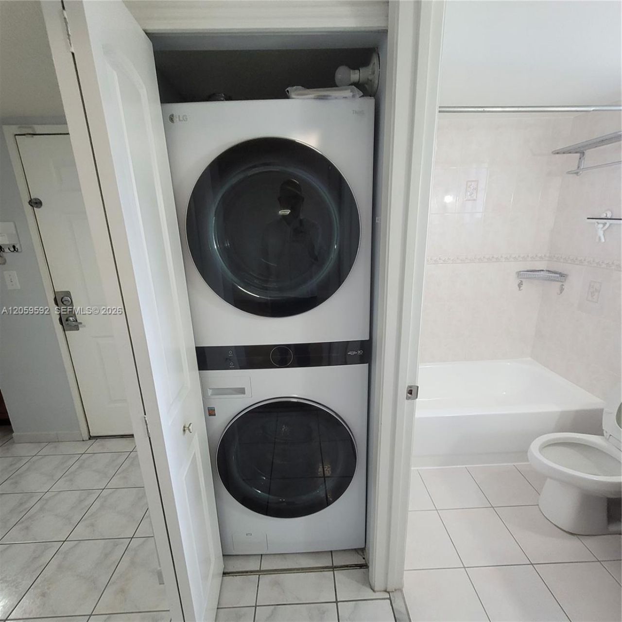1114 NW 124th Ct, Unit 101, Miami, FL 33182 Photo