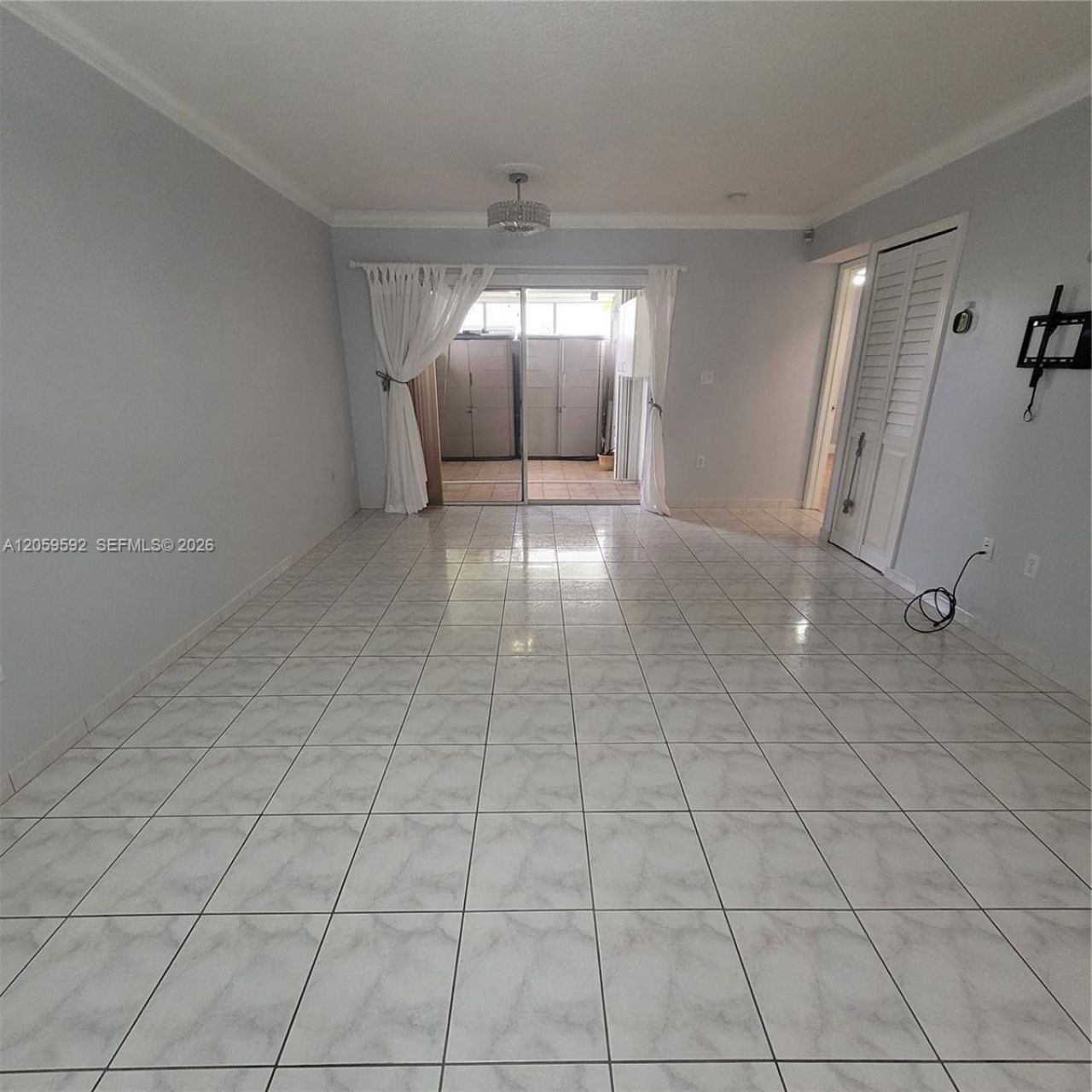 1114 NW 124th Ct, Unit 101, Miami, FL 33182 Photo