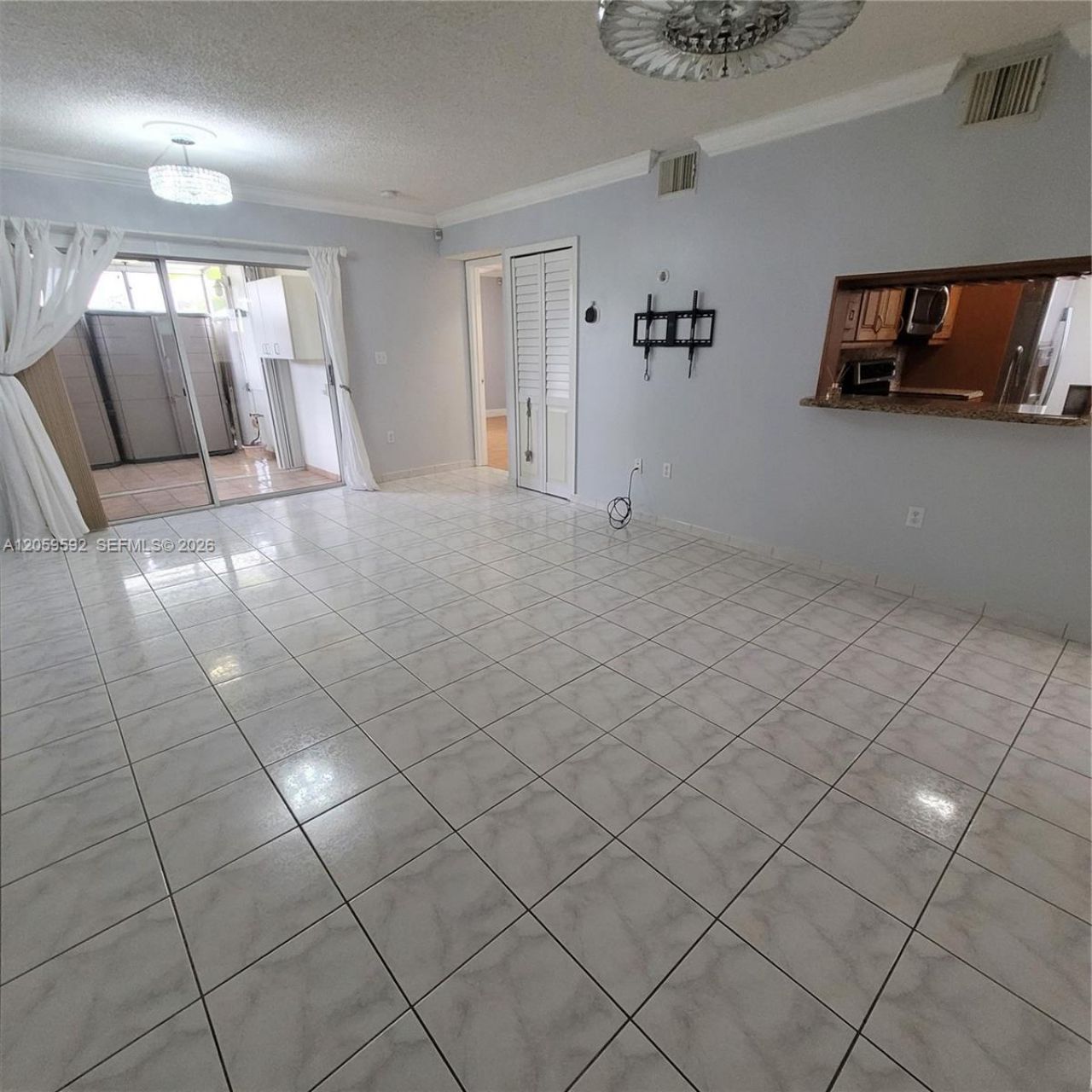 1114 NW 124th Ct, Unit 101, Miami, FL 33182 Photo