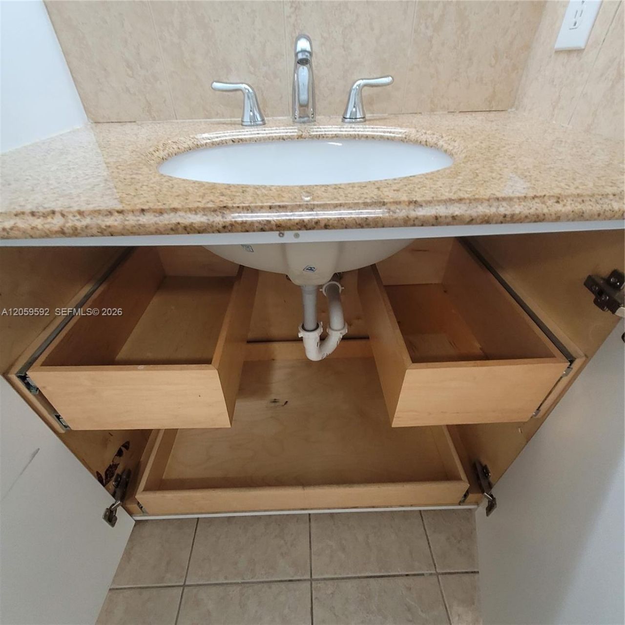 1114 NW 124th Ct, Unit 101, Miami, FL 33182 Photo
