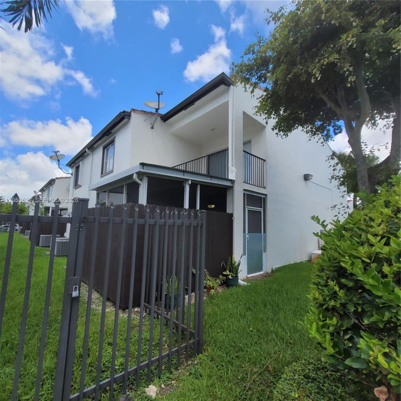 1114 NW 124th Ct, Unit 101, Miami, FL 33182 Photo