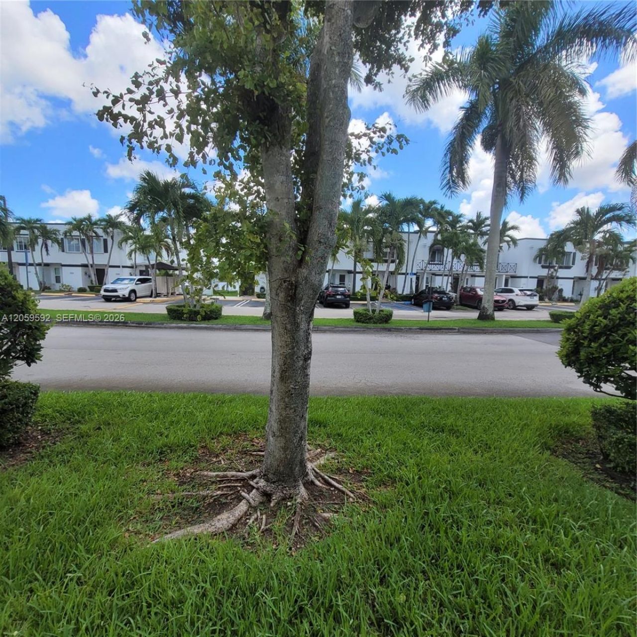 1114 NW 124th Ct, Unit 101, Miami, FL 33182 Photo