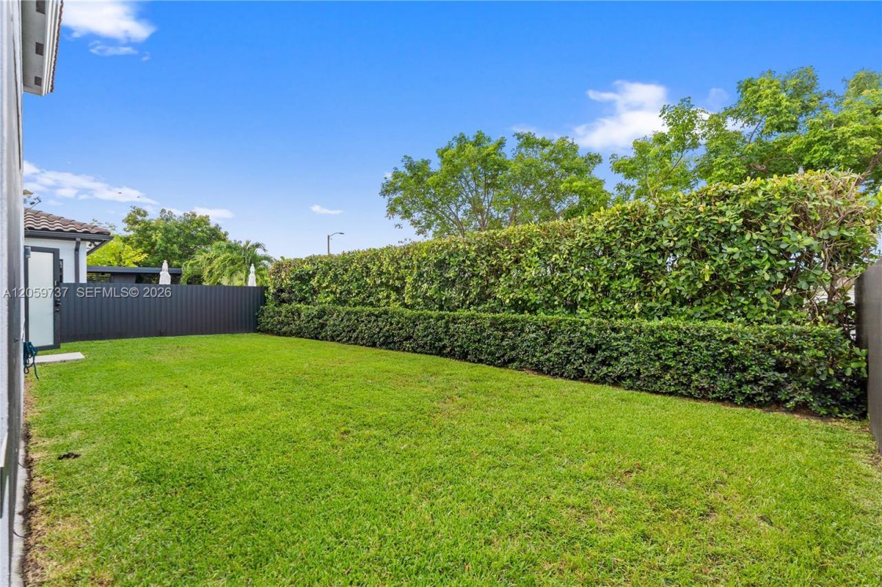 14550 SW 32nd St, Miami, FL 33175 Photo