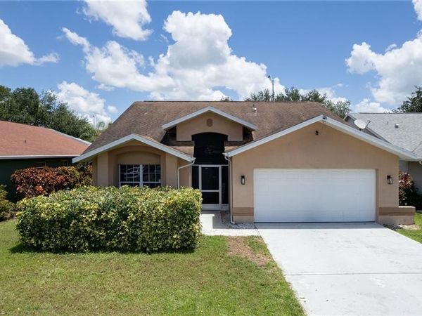 17791 Castle Harbor DR, FORT MYERS, FL 33967