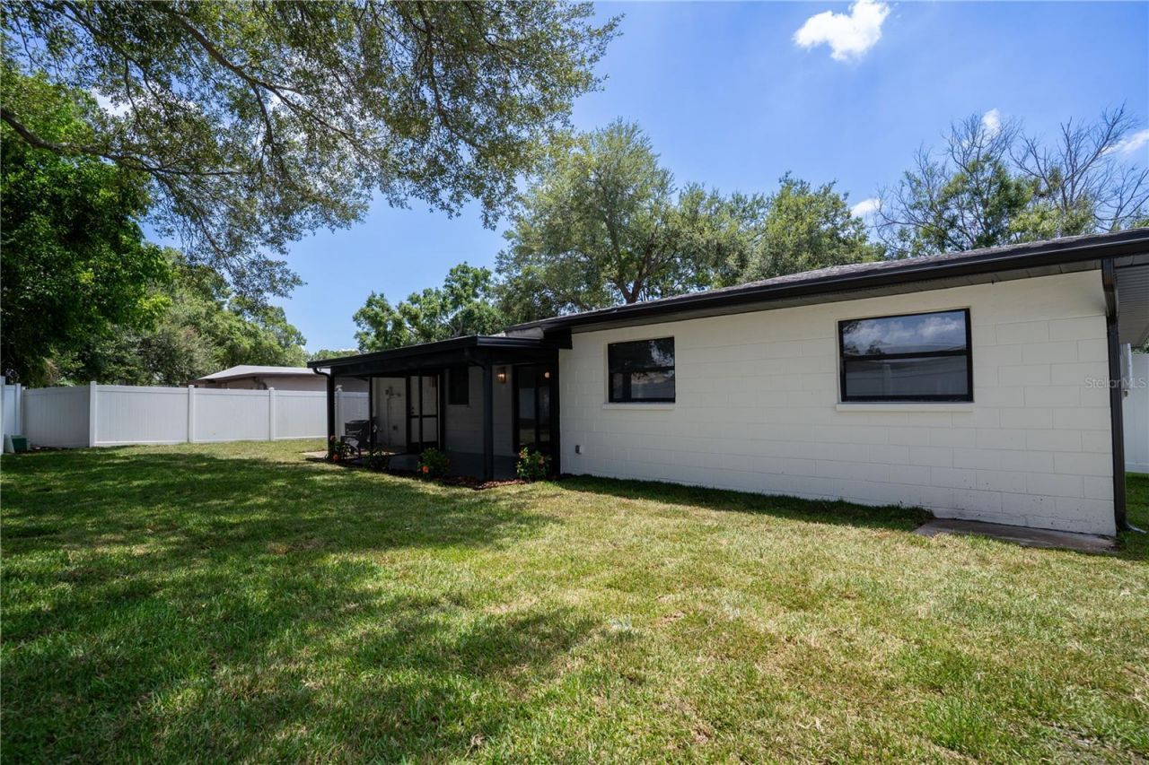 2239 68th Avenue N, Saint Petersburg, FL 33702 Photo