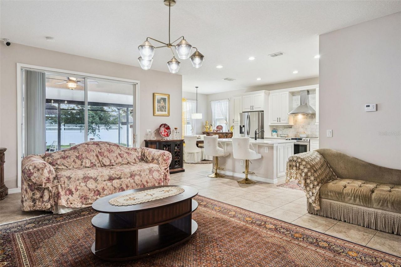3918 Watersend Drive, Orlando, FL 32829 Photo