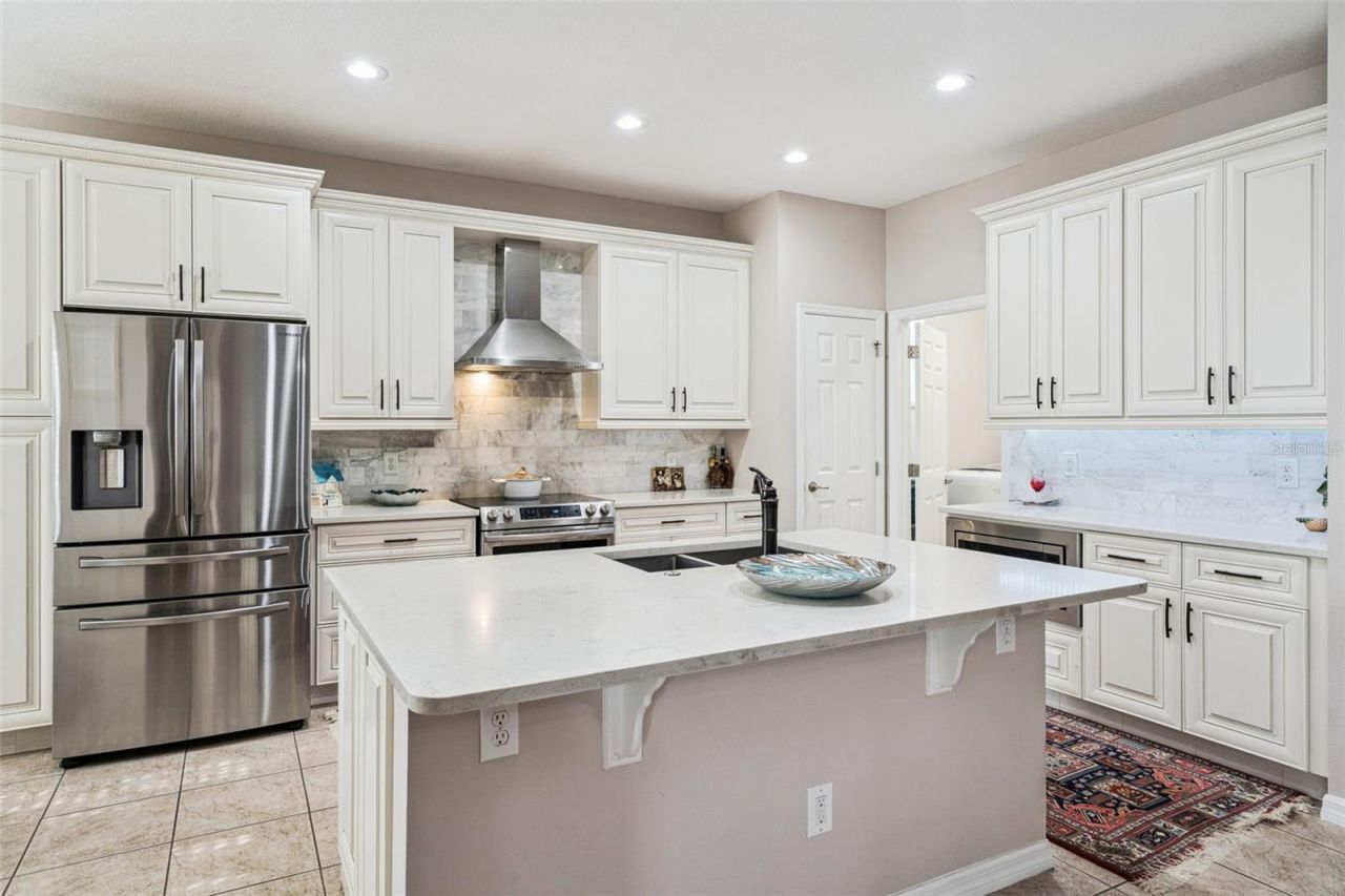 3918 Watersend Drive, Orlando, FL 32829 Photo