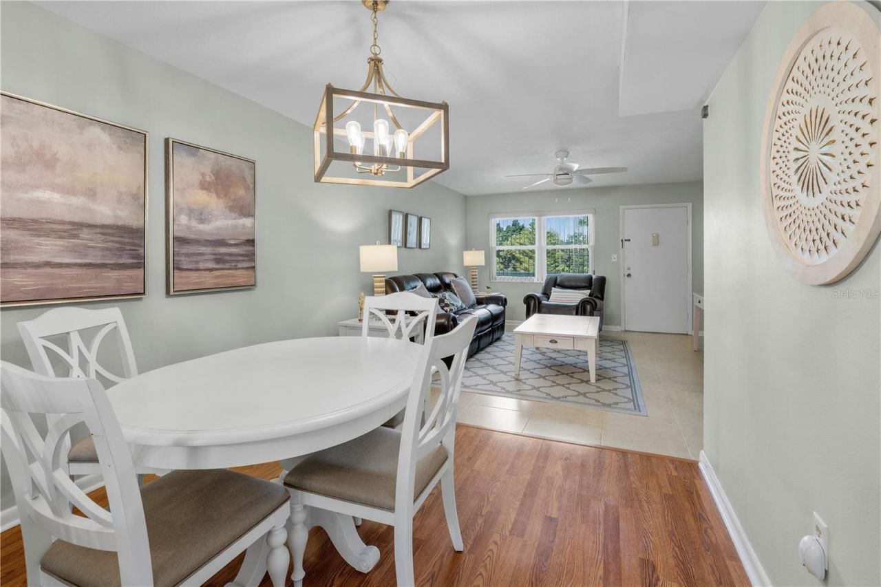 7801 11th Street N, Unit 302, Saint Petersburg, FL 33702 Photo