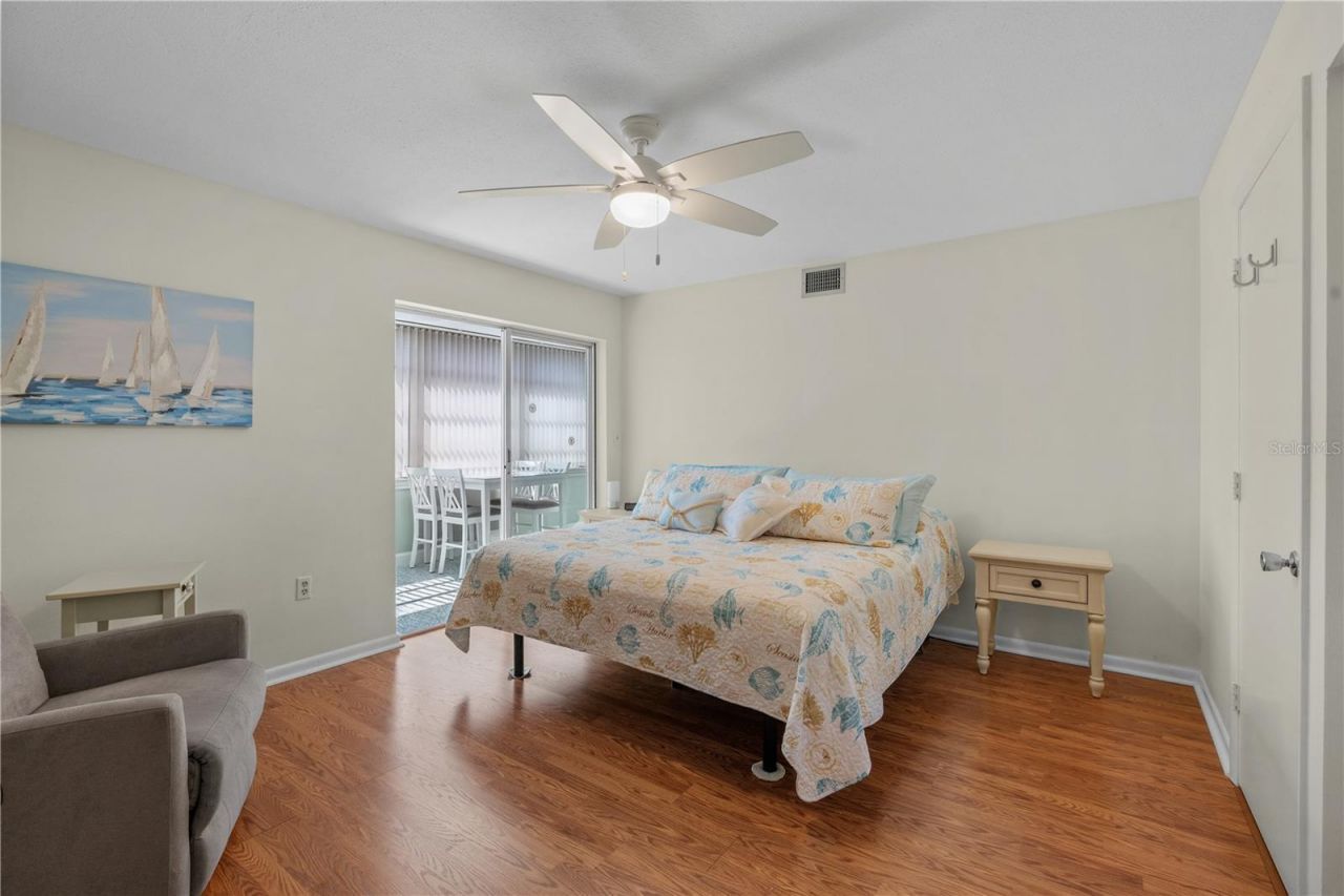 7801 11th Street N, Unit 302, Saint Petersburg, FL 33702 Photo