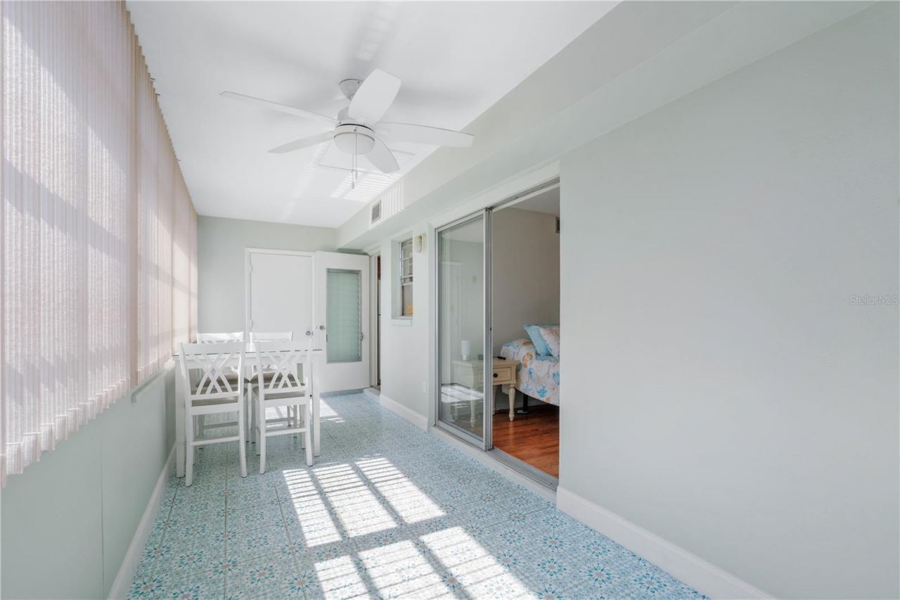 7801 11th Street N, Unit 302, Saint Petersburg, FL 33702 Photo