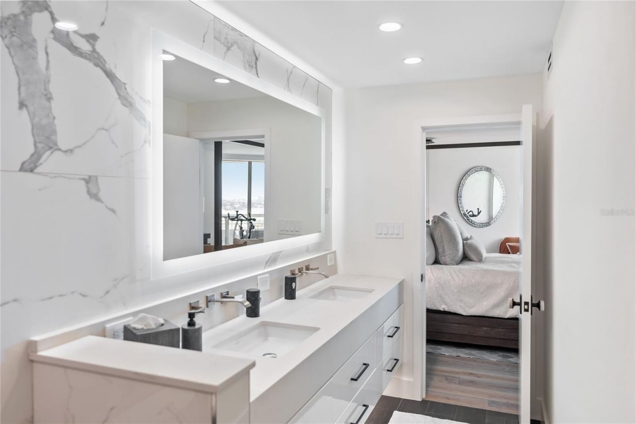 888 Boulevard Of The Arts, Unit 1705, Sarasota, FL 34236 Photo