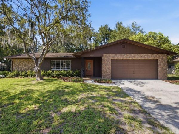 4811 BERRYWOOD DRIVE , ORLANDO, FL 32812