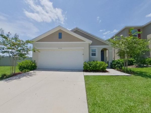 31942 KATELIN CIRCLE , LEESBURG, FL 34748