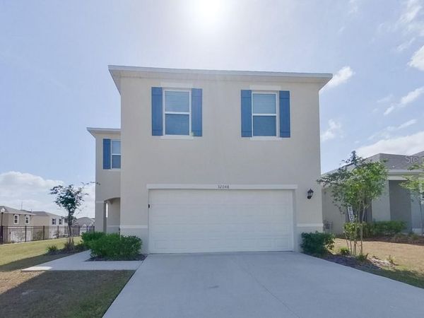 32048 KATELIN CIRCLE , LEESBURG, FL 34748