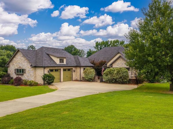 36 Valley Meadows Drive, Greenbrier, AR 72058
