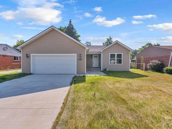 6653 Niagara Street , Romulus, MI 48174