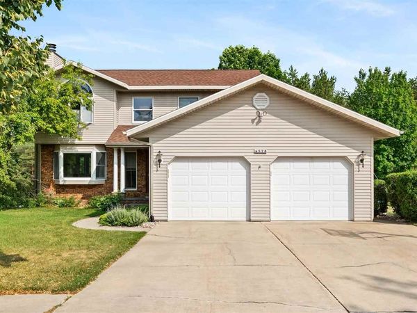 528 College View Drive, Petoskey, MI 49770