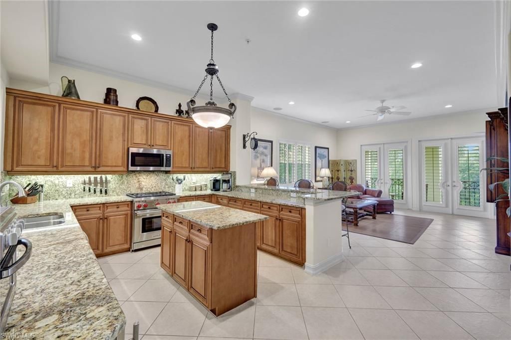 2830 Tiburon Blvd E, Unit 103, Naples, FL 34109 Photo