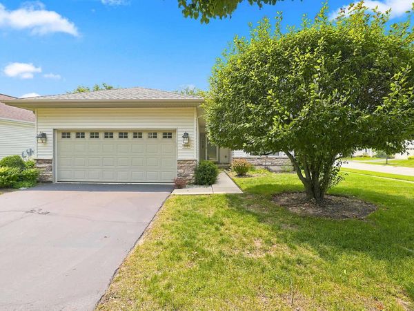13221 Indiana Court , Huntley, IL 60142