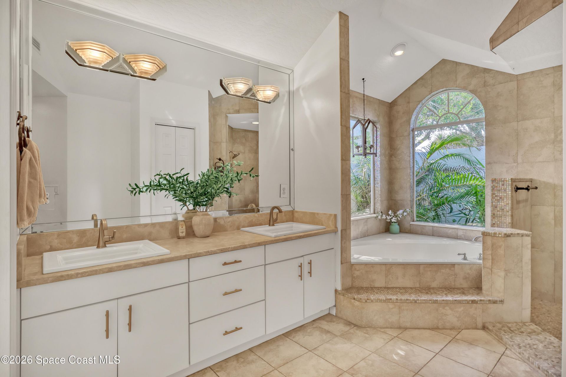 402 Peregrine Drive, Indialantic, FL 32903 Photo