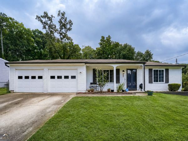 1286 Muirforest Way, Stone Mountain, GA 30088
