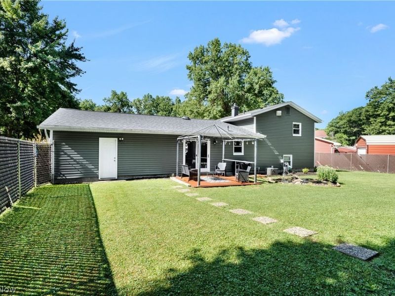 1796 Maple Trace Court, Youngstown, OH 44515 Photo 27