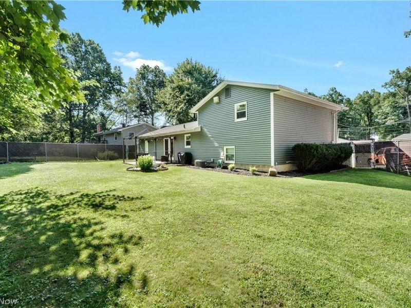 1796 Maple Trace Court, Youngstown, OH 44515 Photo 29
