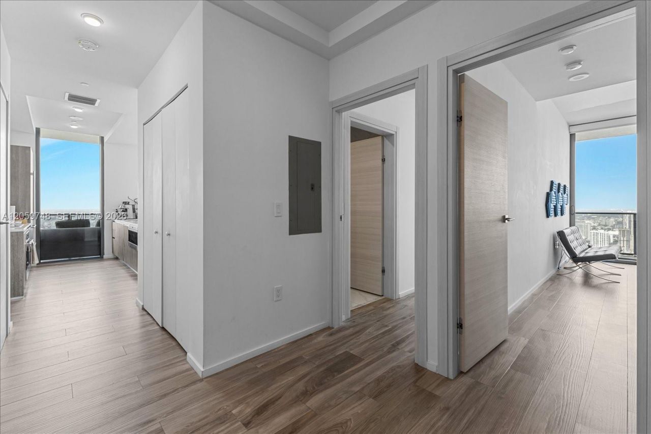 801 S Miami Ave , Unit 5509, Miami, FL 33130 Photo