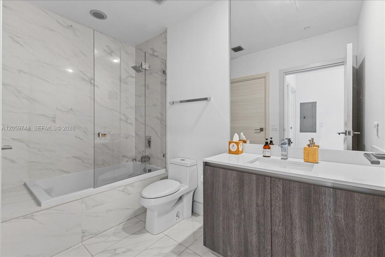 801 S Miami Ave , Unit 5509, Miami, FL 33130 Photo