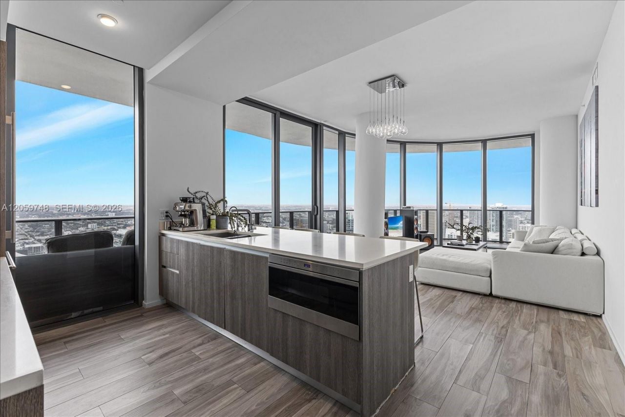 801 S Miami Ave , Unit 5509, Miami, FL 33130 Photo