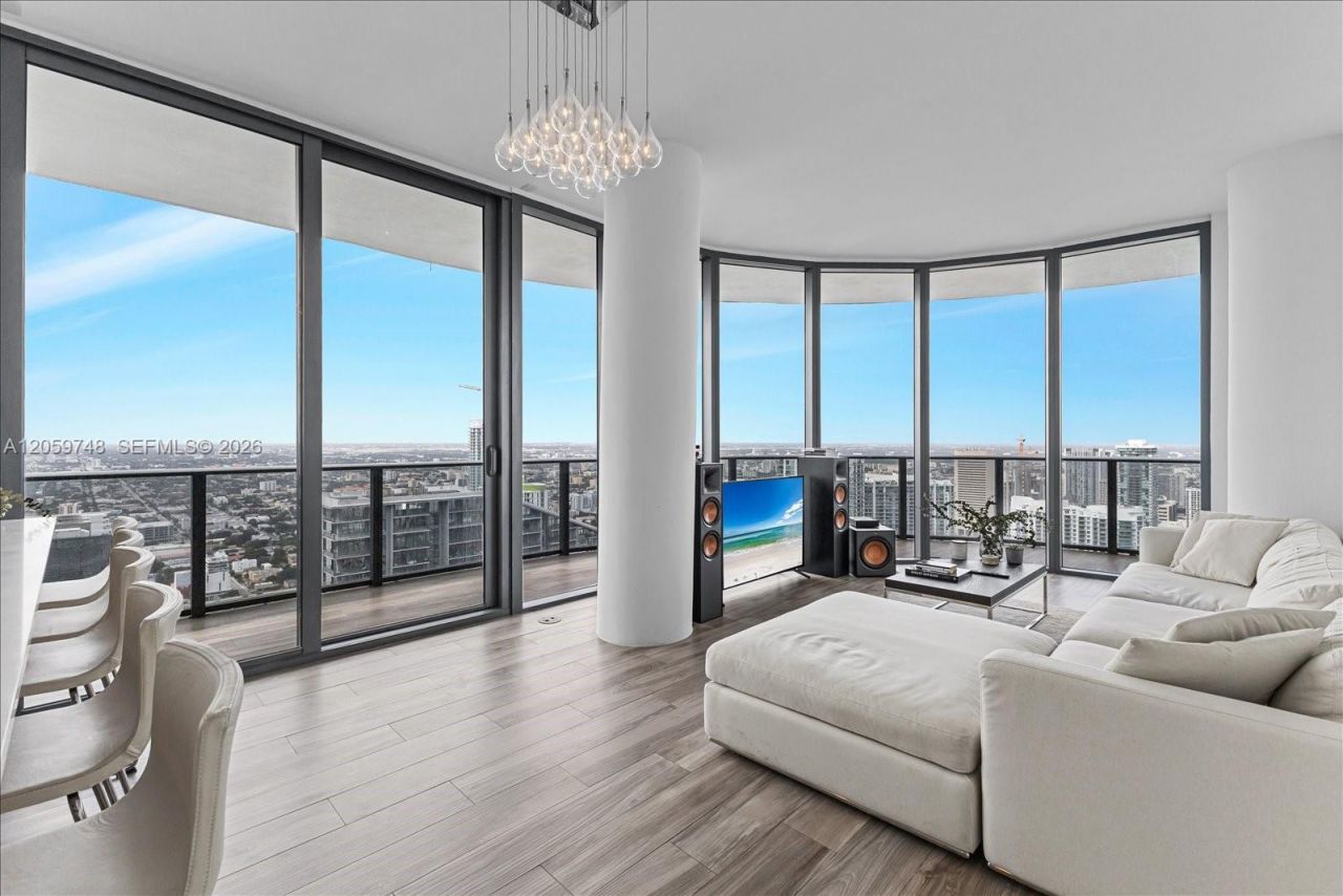 801 S Miami Ave , Unit 5509, Miami, FL 33130 Photo