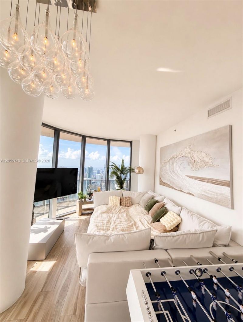 801 S Miami Ave , Unit 5509, Miami, FL 33130 Photo