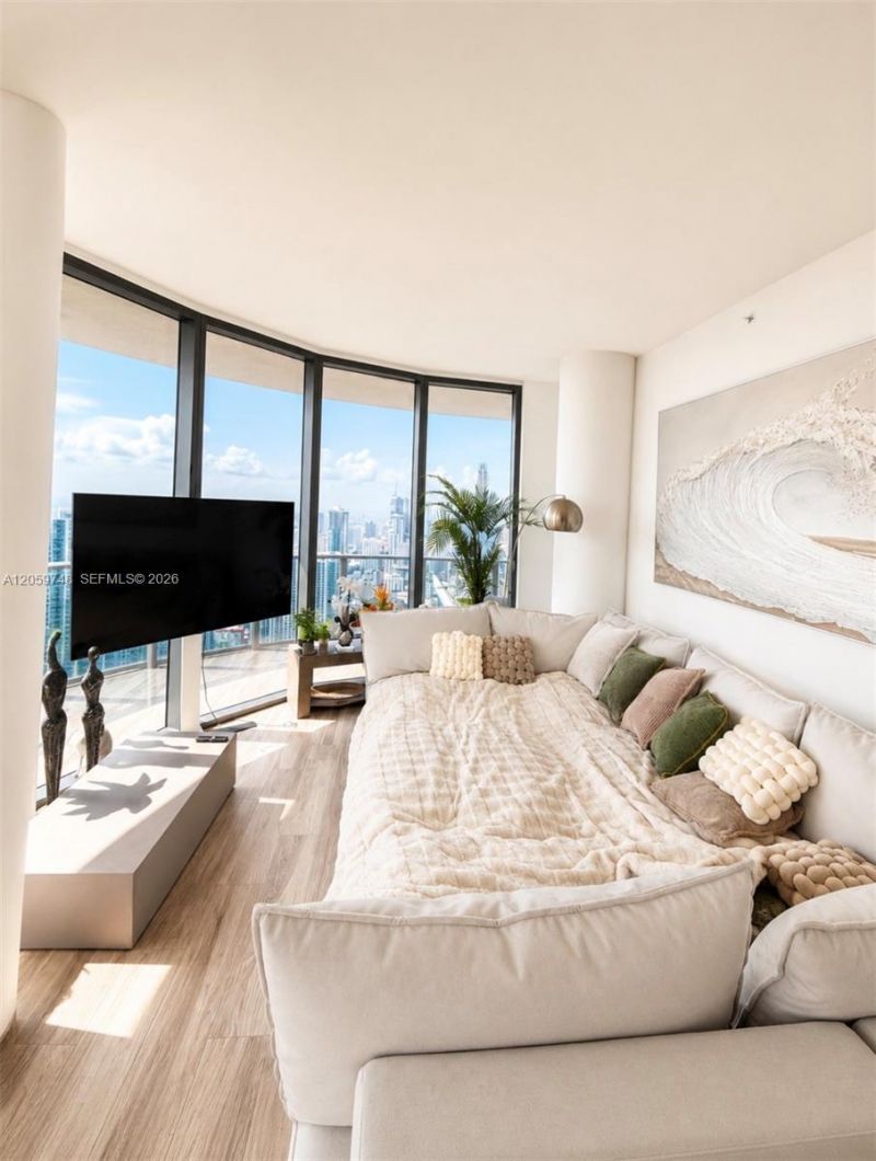 801 S Miami Ave , Unit 5509, Miami, FL 33130 Photo