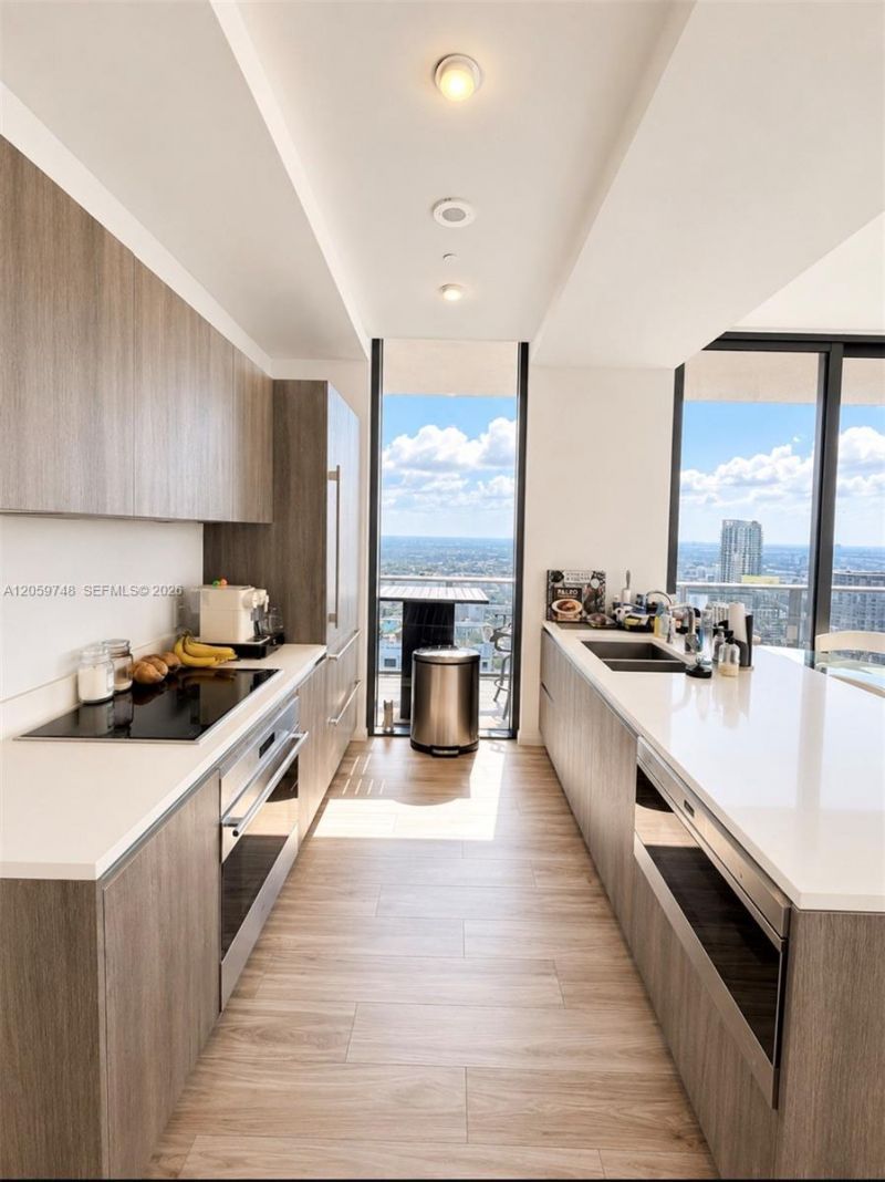 801 S Miami Ave , Unit 5509, Miami, FL 33130 Photo