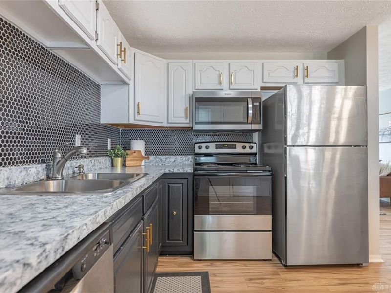 5276 Buckner, Huber Heights, OH 45424 Photo 9