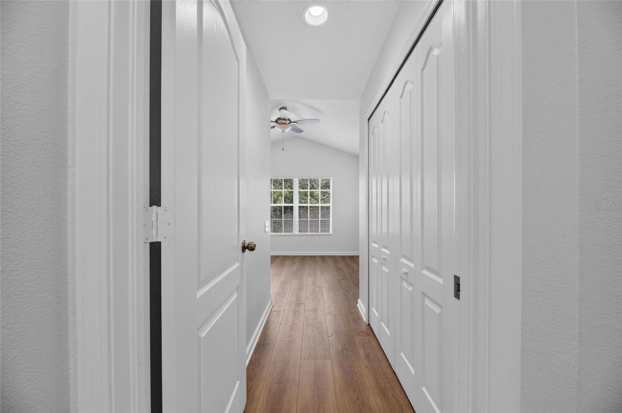 4979 Pond Ridge Drive , Riverview, FL 33578 Photo