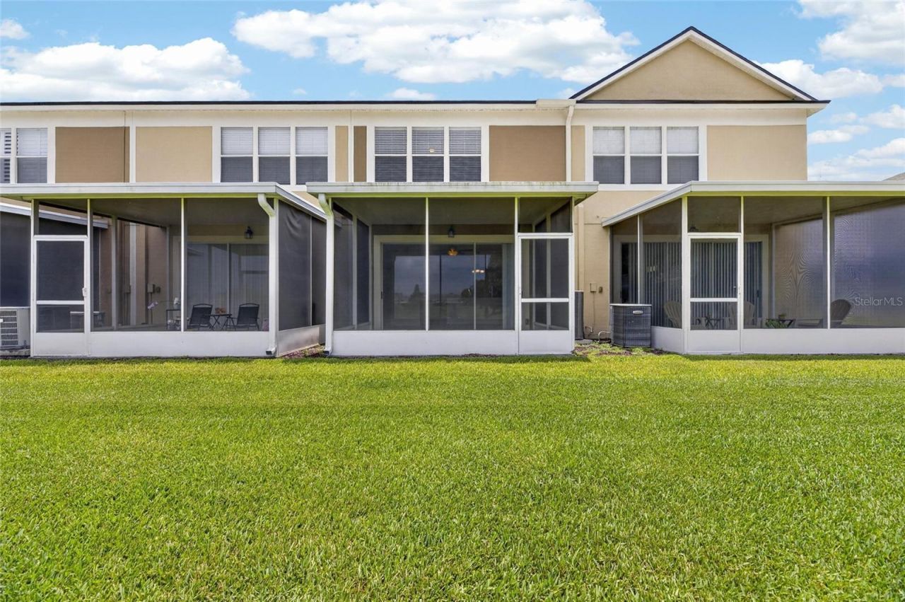 4979 Pond Ridge Drive , Riverview, FL 33578 Photo