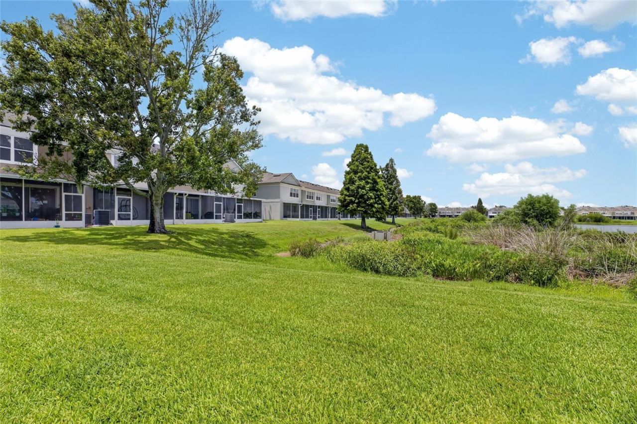 4979 Pond Ridge Drive , Riverview, FL 33578 Photo