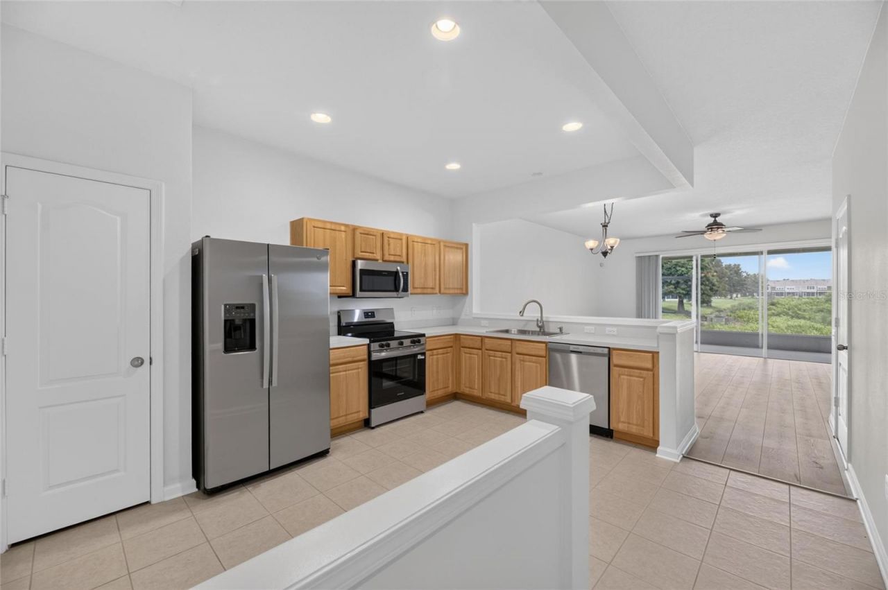 4979 Pond Ridge Drive , Riverview, FL 33578 Photo