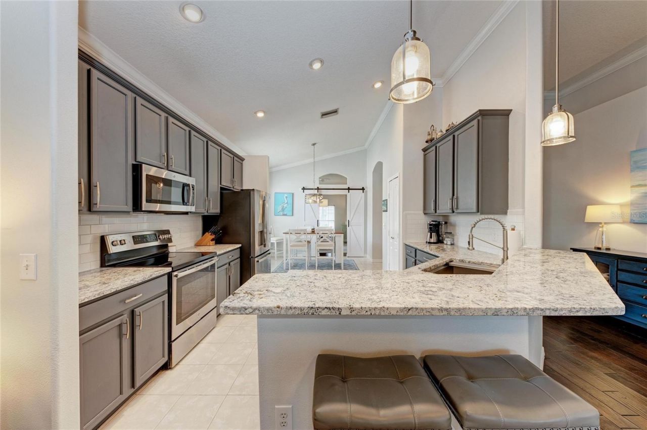 3114 38th Terrace E, Bradenton, FL 34208 Photo