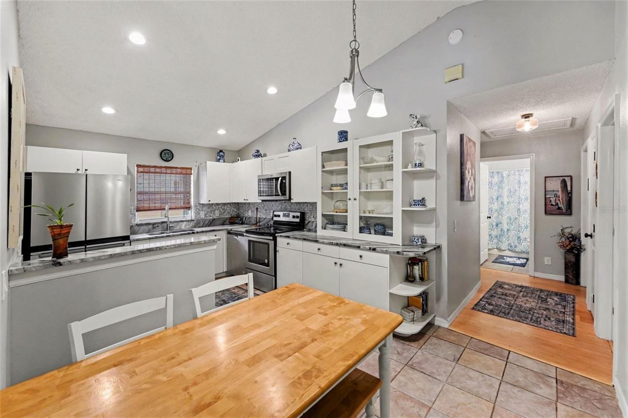 1934 29th Avenue N, Saint Petersburg, FL 33713 Photo