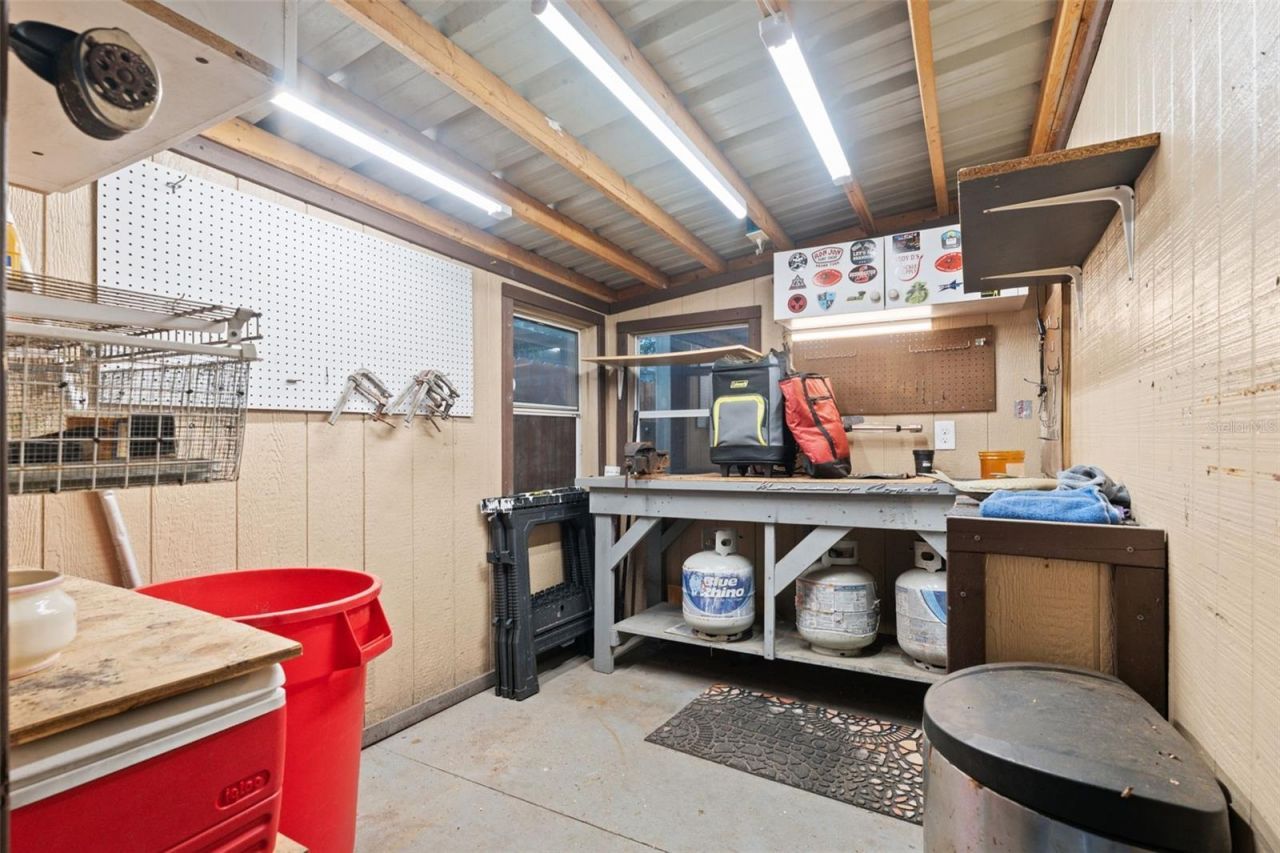 5527 Darlene Street , Weeki Wachee, FL 34607 Photo