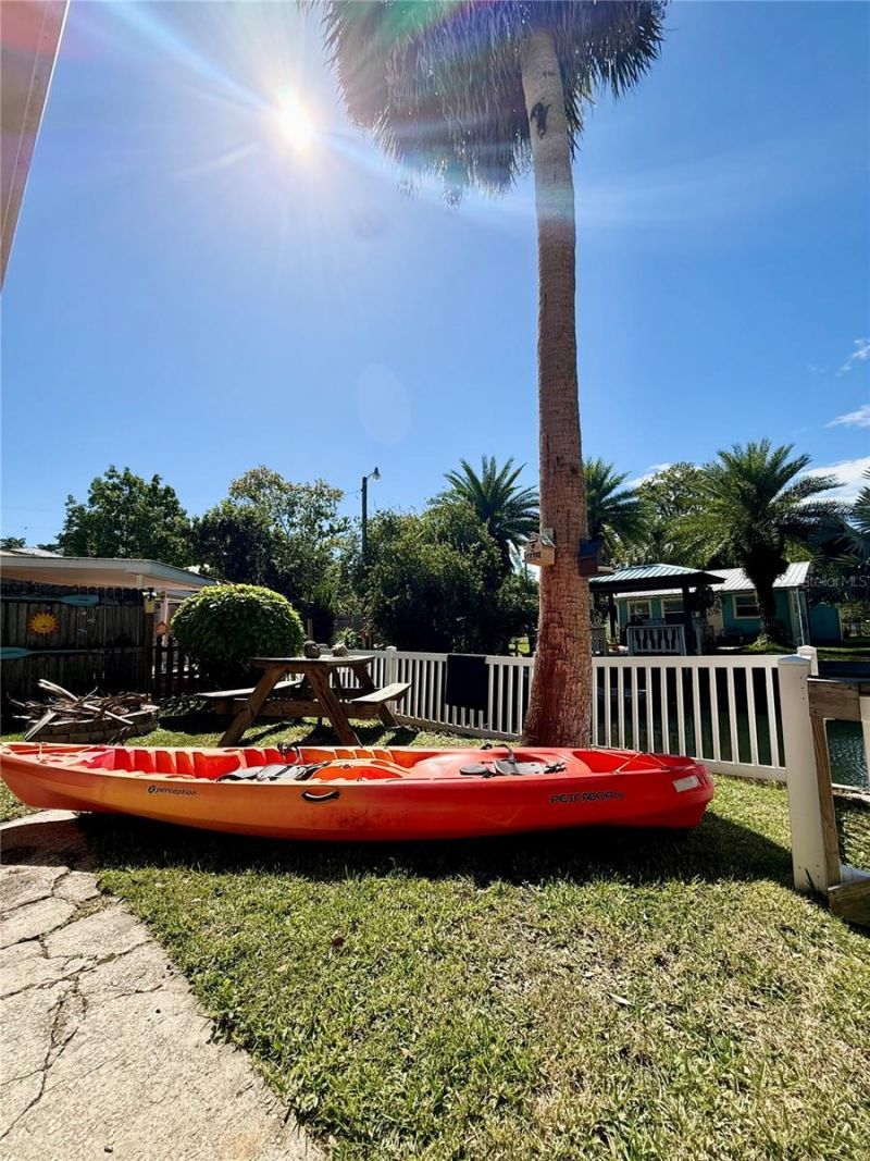 5527 Darlene Street , Weeki Wachee, FL 34607 Photo