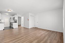209 Cedar St.  photo 4