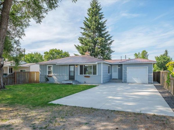8209 E Indiana Ave, Spokane Valley, WA 99212